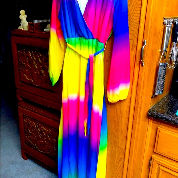 Dress 👗 - Picture 3 of 6